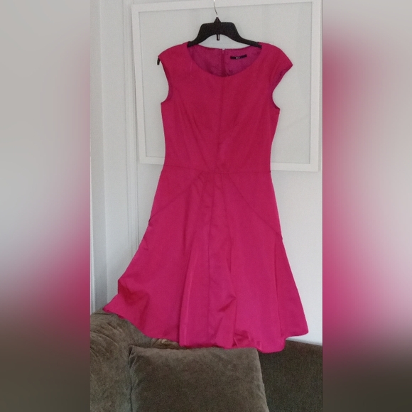 Hugo Boss Summer Dress - Picture 1 of 6